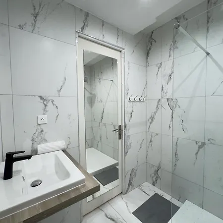 Eiffel-tower, Trocadero - 4 People *